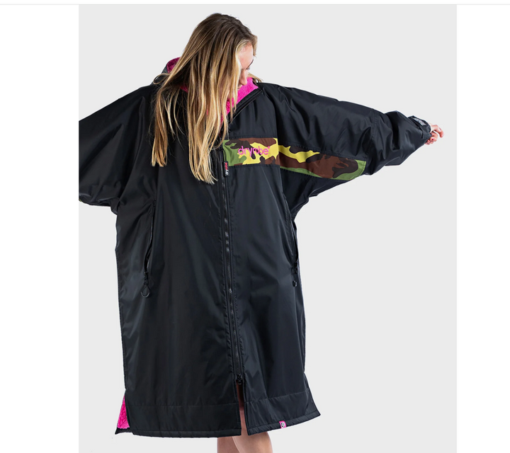 REWORK- Dryrobe Long Sleeve Changing Robe - Black/Pink/Camo